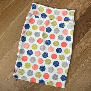 LulaRoe Cassie Skirt S Polka Dots NWOT